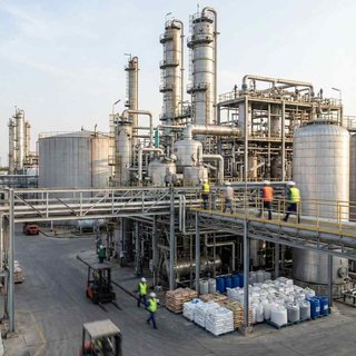 합성수지 및 기타 플라스틱 물질 제조업