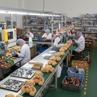 인형 및 장난감 제조업