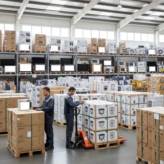 가전제품 및 부품 도매업